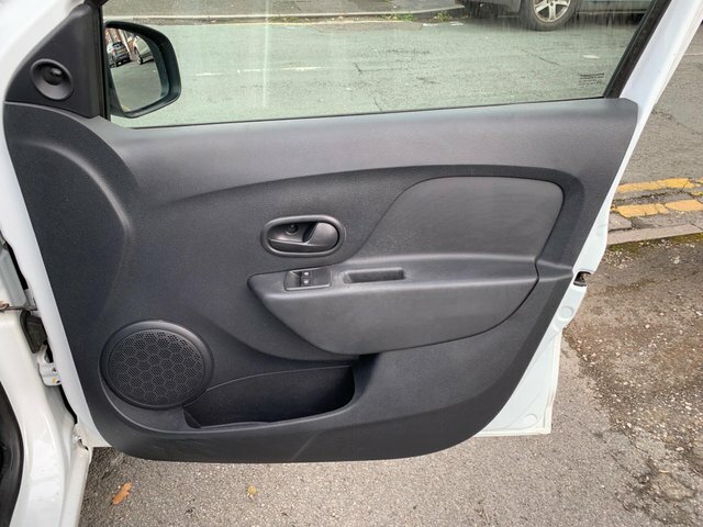 Dacia Sandero 1.0 Essential, 5Dr, Hb, Black Met, Very Clean Exa  #23