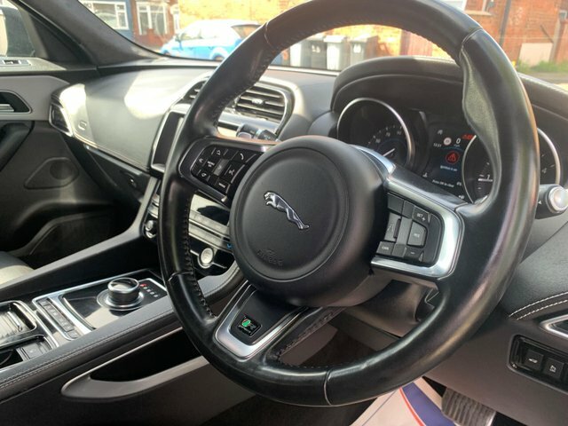 Jaguar F-Pace 2.0 D180 R Sport Suv Awd 180 Ps Blue #24