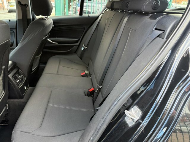 BMW 1 Series 120D M Sport Black #17
