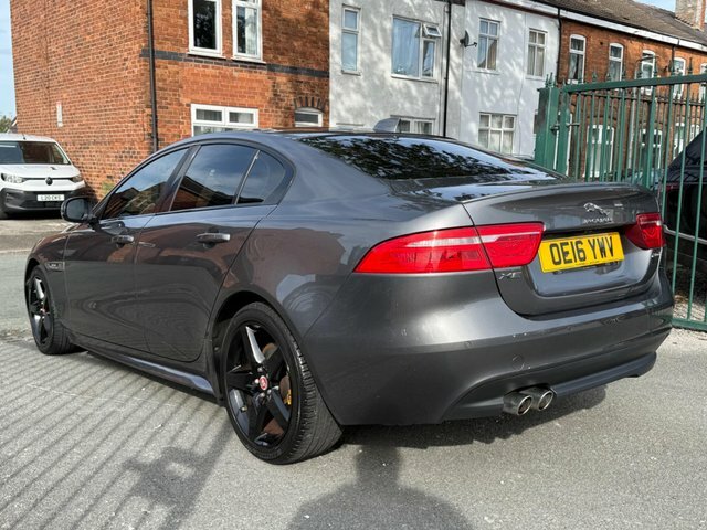 Jaguar XE 2.0D R-sport Euro 6 Ss Grey #4