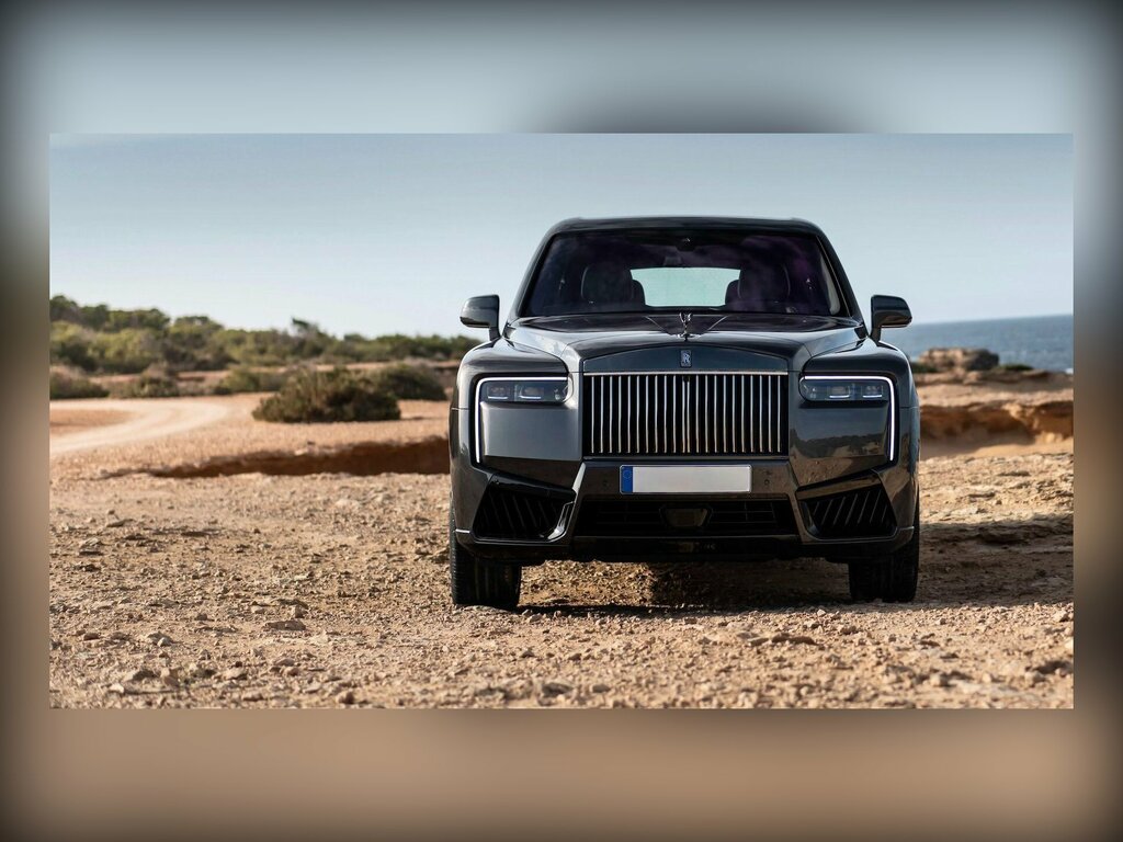 Rolls-Royce Cullinan 6.75 V12 Black Badge 4Wd Euro 6 Black #3