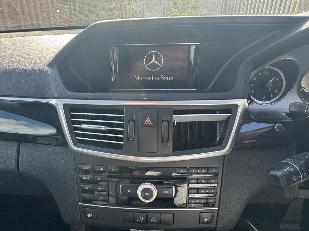 Mercedes-Benz E Class Estate 1.8 E200 Cgi Blueefficiency Avantgarde 201 Grey #4