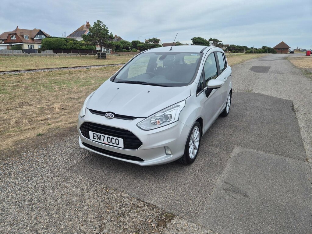 Ford B-Max Titanium Navigator Silver #2