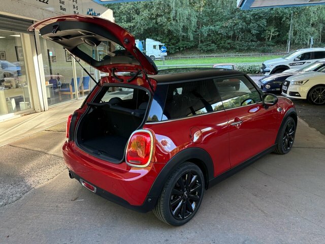Mini Hatch 1.5 Cooper Hatchback Euro 6 Ss Red #3