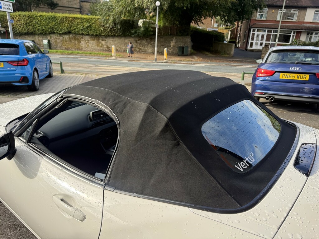 Mazda MX-5 Convertible 2.0 Skyactiv-g Sport Nav Euro 6 #9
