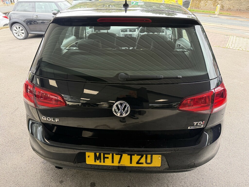 Volkswagen Golf 1.6 Tdi Bluemotion Tech Match Edition Black #6