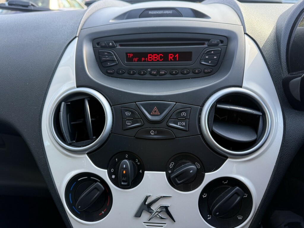 Ford KA 1.2 Zetec White Edition Euro 6 Ss White #11