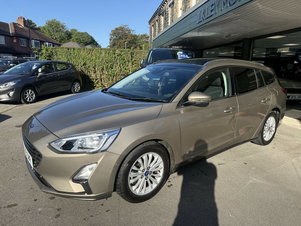 Ford Focus 1.5 T Ecoboost Titanium Silver #3
