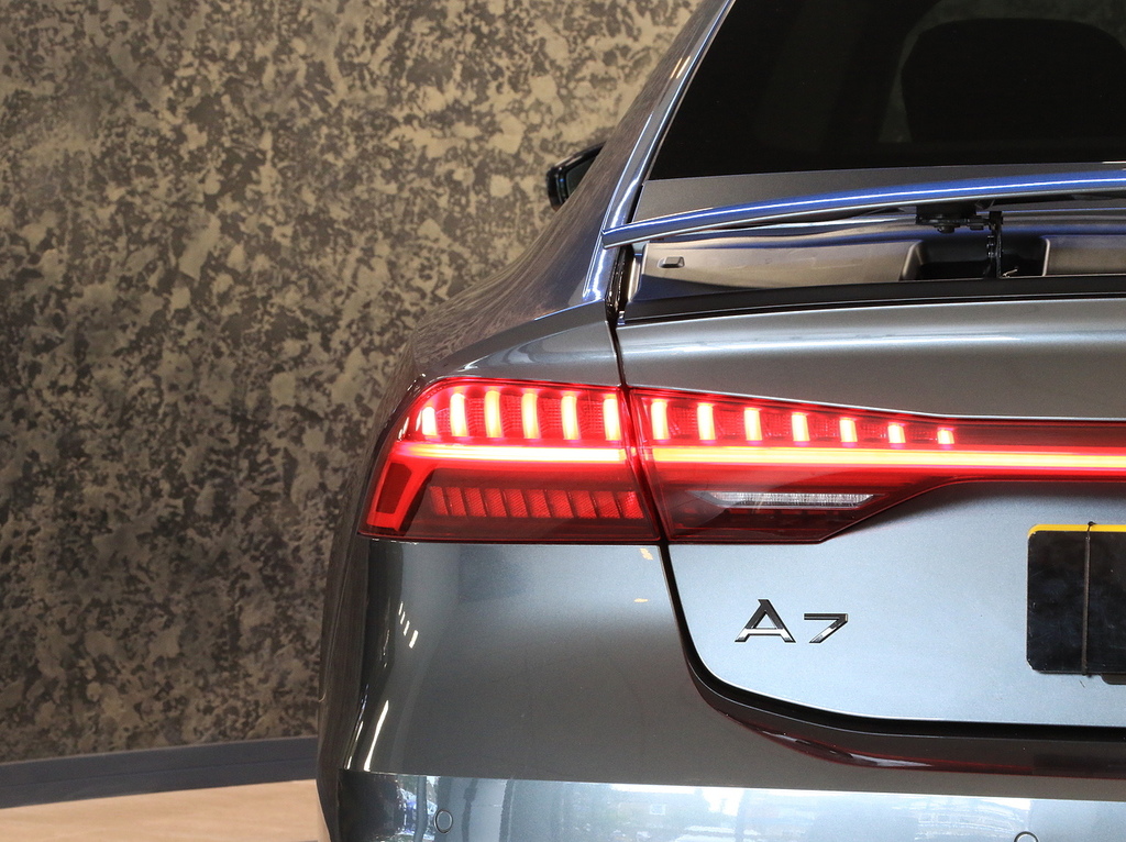 Audi A7 Black Edition 40 Tdi Quattro 204 Ps S Tronic Blue #16