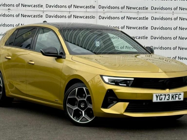 Vauxhall Astra 1.5 Turbo D Ultimate Hatchback Eur Yellow