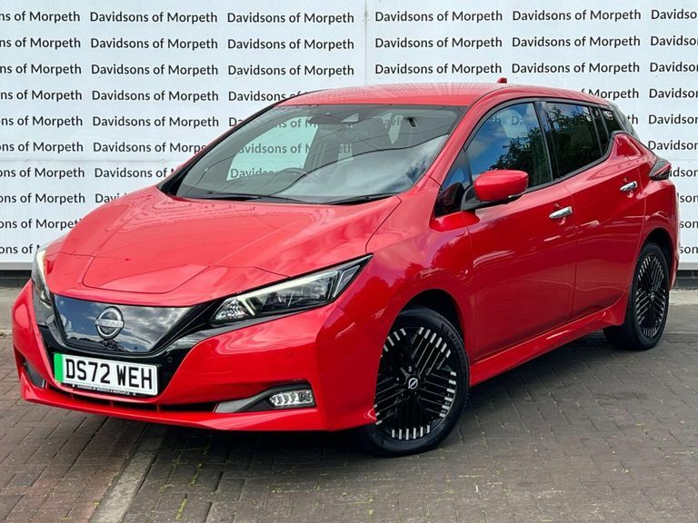 Nissan Leaf 59Kwh E Tekna Hatchback 217 Ps Red #3