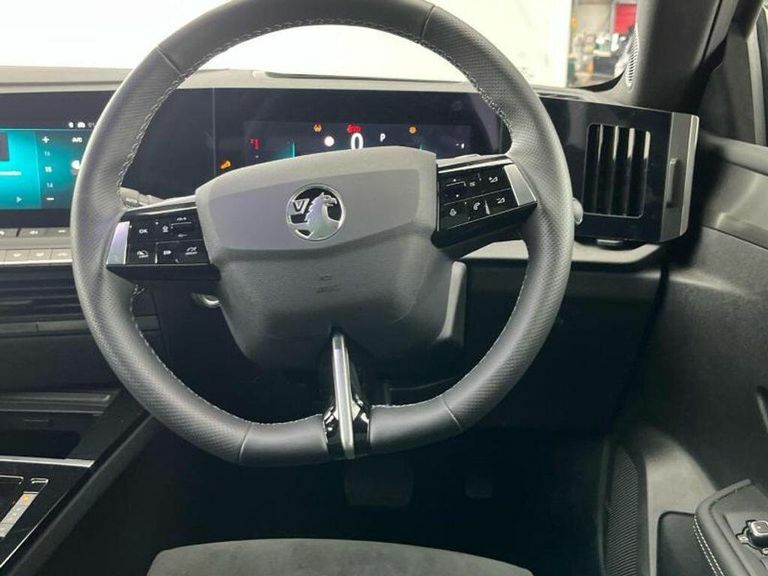 Vauxhall Astra 1.2 Turbo Ultimate Sports Tourer E Grey #4