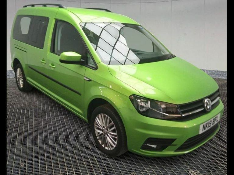 Volkswagen Caddy Maxi Life 2.0 Tdi Dsg Purple #1