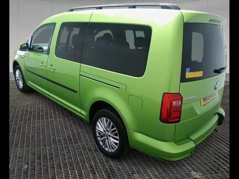 Volkswagen Caddy Maxi Life 2.0 Tdi Dsg Purple #3