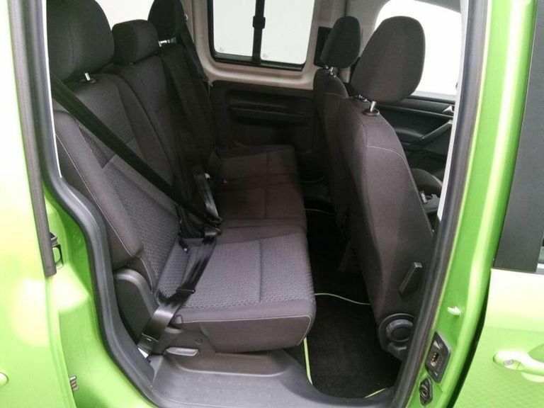 Volkswagen Caddy Maxi Life 2.0 Tdi Dsg Purple #6