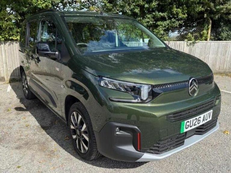 Citroen e-Berlingo 52Kwh Max M Mpv 7.4Kw Charger Green