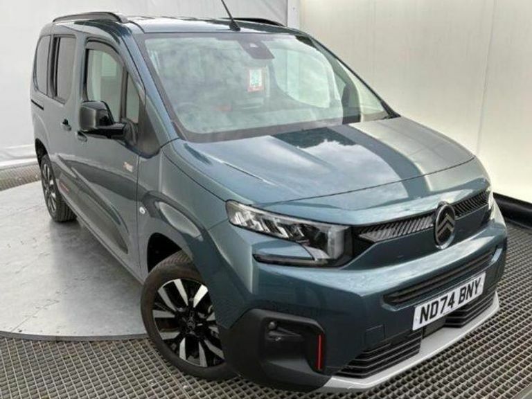 Citroen Berlingo 1.5 Bluehdi Max M Combi Van Double Cab Blue