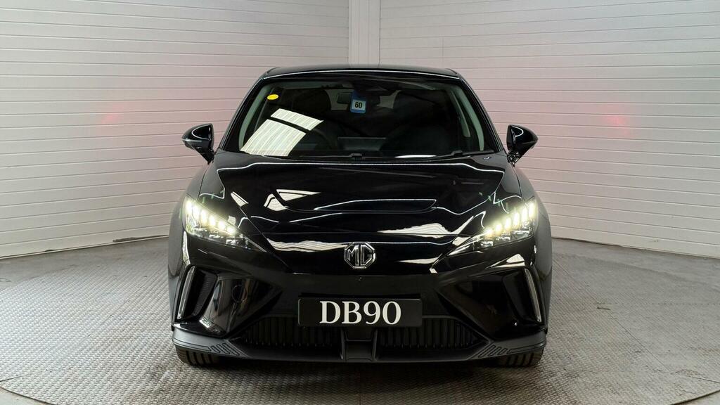 MG MG4 Hatchback 64Kwh Trophy Long Range 20252 Black #4