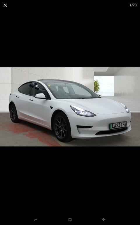 Tesla Model 3 Saloon White