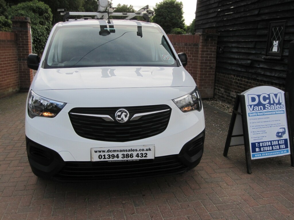 Vauxhall Combo 1.6 Turbo D 2300 Edition 2019 White #2