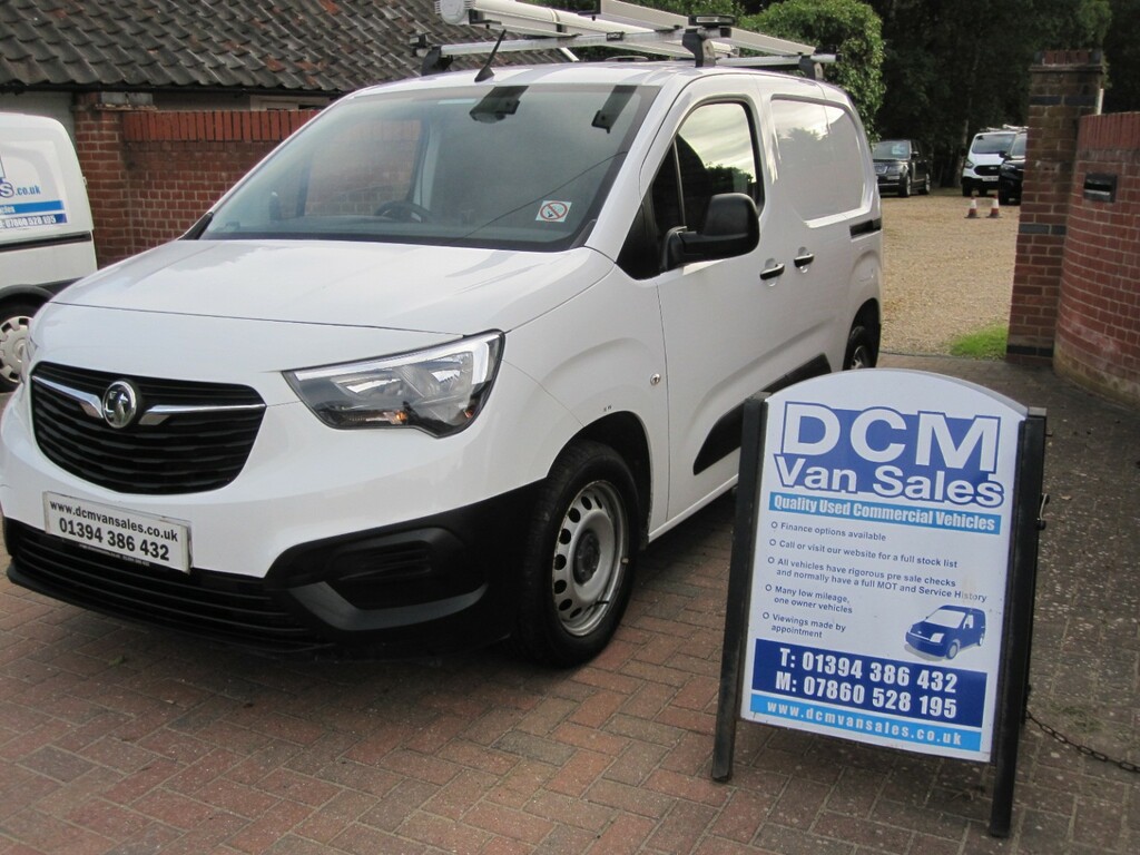 Vauxhall Combo 1.6 Turbo D 2300 Edition 2019 White