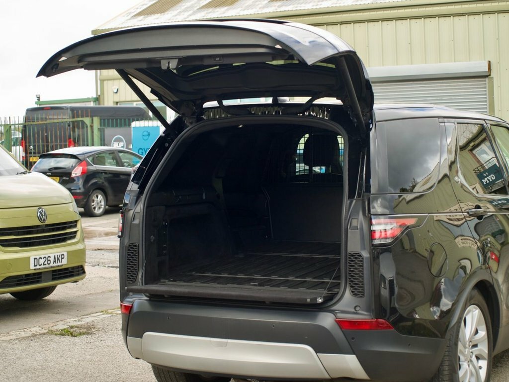 Land Rover Discovery 3L Hse Black #4