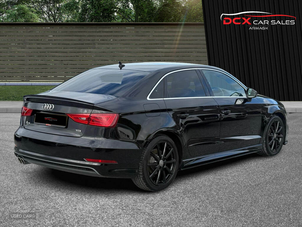 Audi A3 2.0 Tdi S Line Black #4