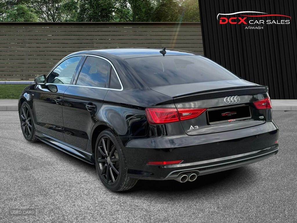 Audi A3 2.0 Tdi S Line Black #6