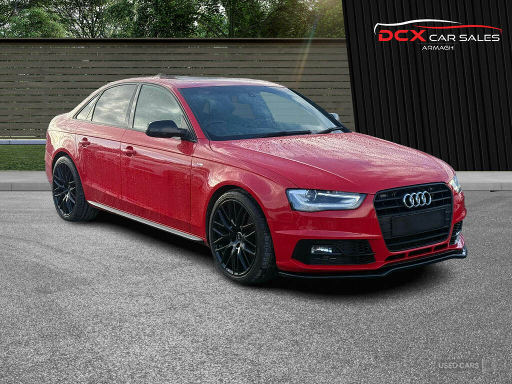 Audi A4 2.0 Tdi 177 Black Edition Plus Red #2