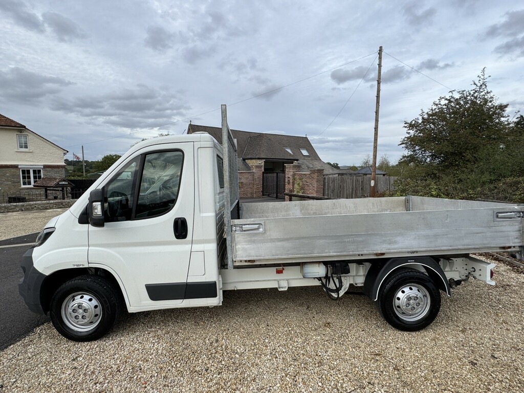 Peugeot Boxer 2017 2.0 Bluehdi 335 Professional Panel Van Di White #6
