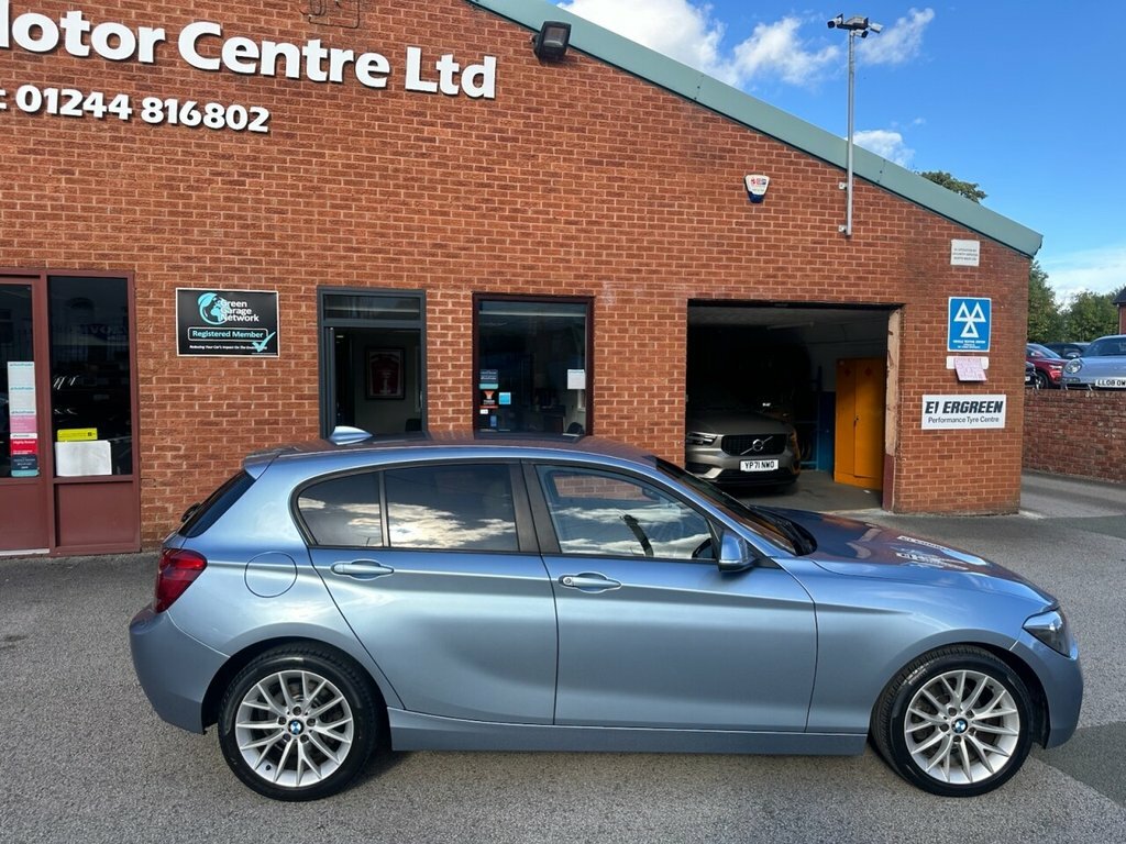 BMW 1 Series 2L Se Blue #2