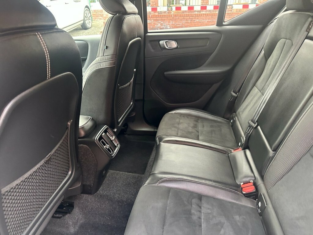 Volvo XC40 2L R-design Grey #6