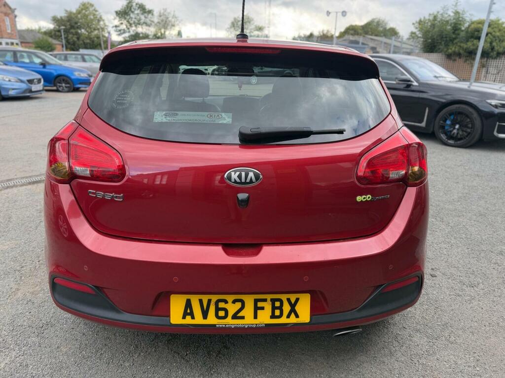 Kia Ceed 1.6 Crdi Ecodynamics 4 Euro 5 Ss Red #4