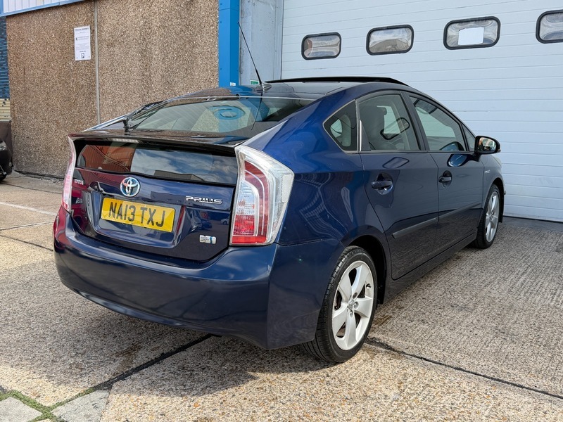 Toyota Prius 1.8 Vvt-h T Spirit Blue #4