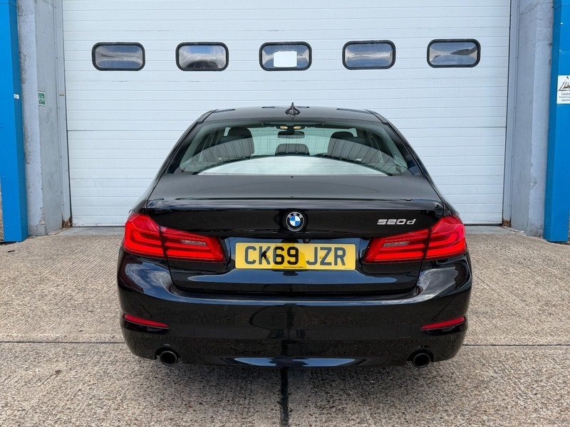 BMW 5 Series 520D 2.0 Se Black #5