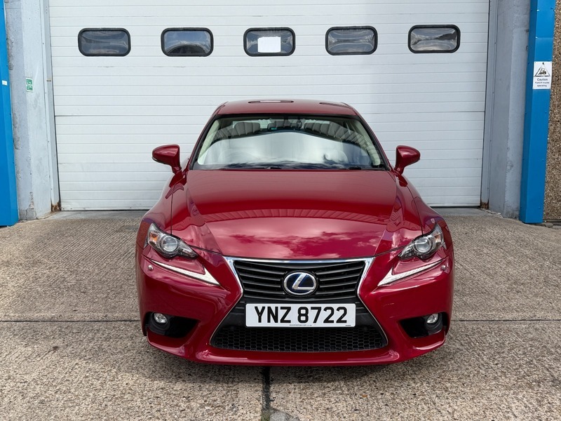 Lexus IS 300H Executive Edition E-cvt Red #2