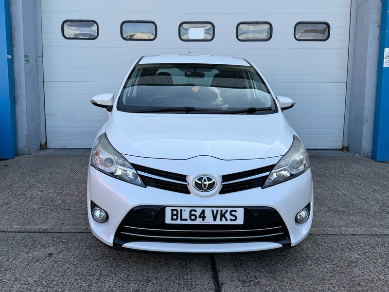 Toyota Verso 1.8 V-matic Trend Multidrive White #2