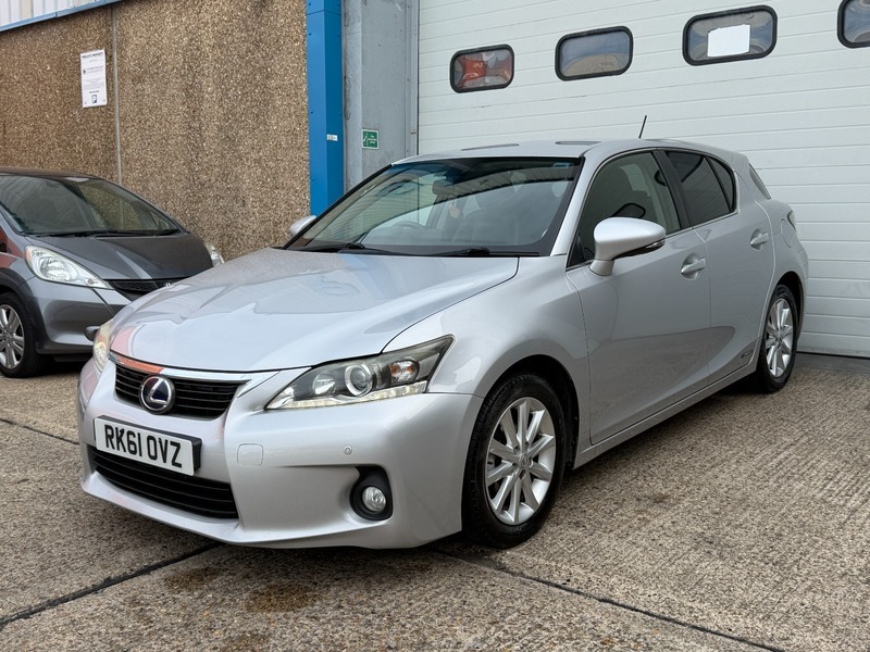 Lexus CT 1.8 Se-l Cvt Euro Silver #3