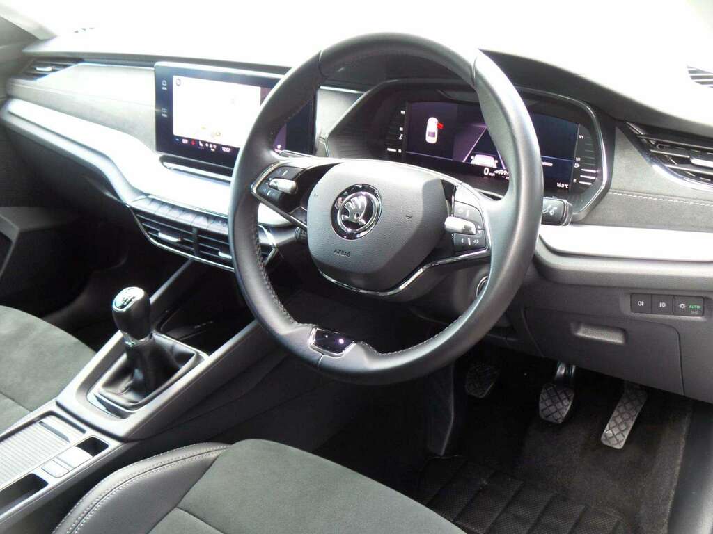Skoda Octavia Se L Grey #4