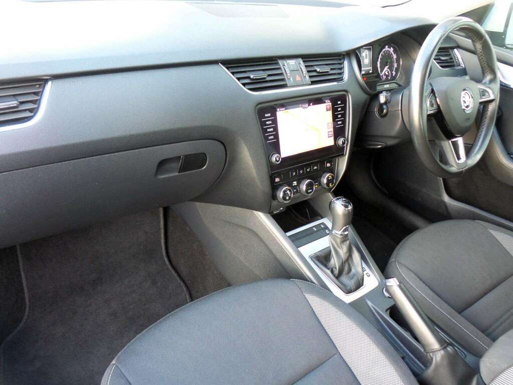 Skoda Octavia Se Drive Grey #5