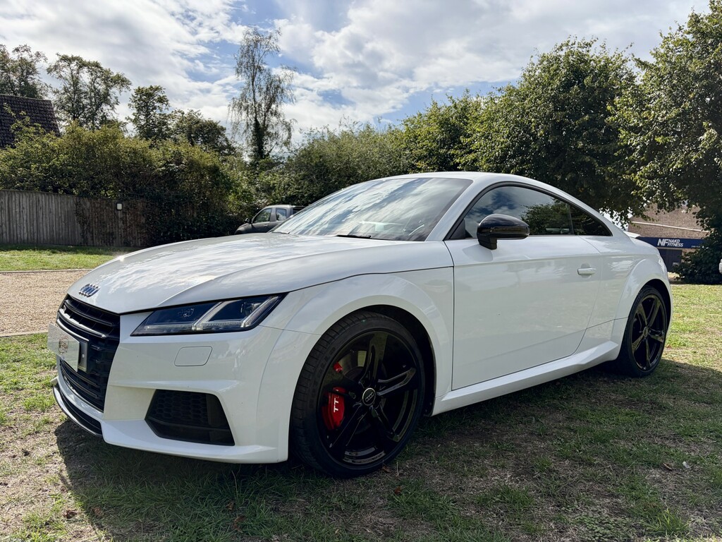 Audi TTS Coupe 2.0 Tfsi Black Edition 201717 White #2