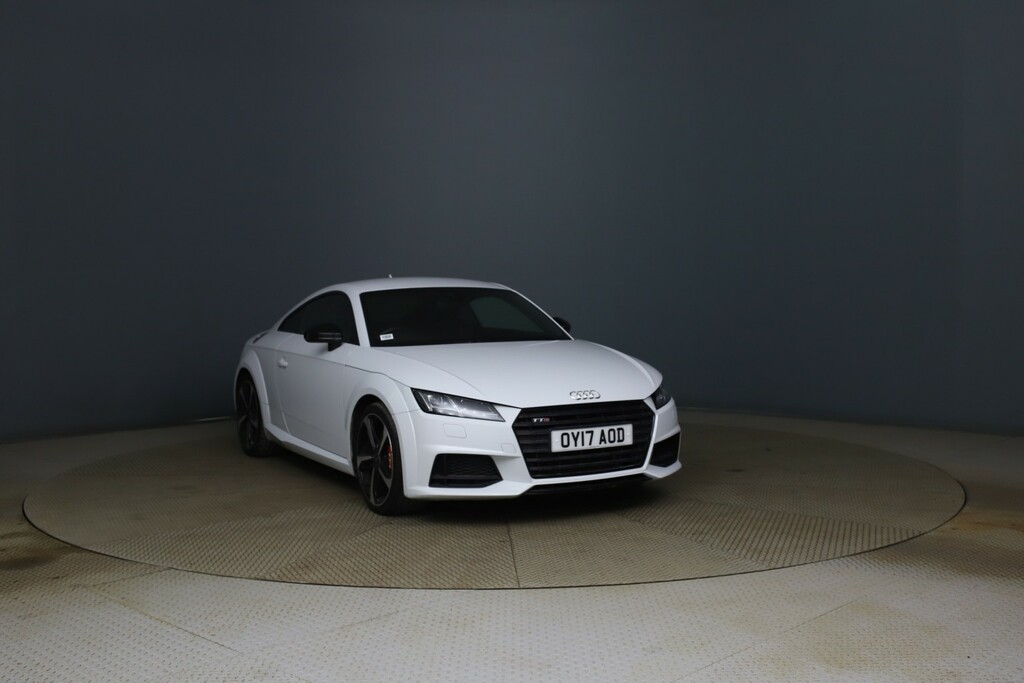 Audi TTS Coupe 2.0 Tfsi Black Edition 201717 White