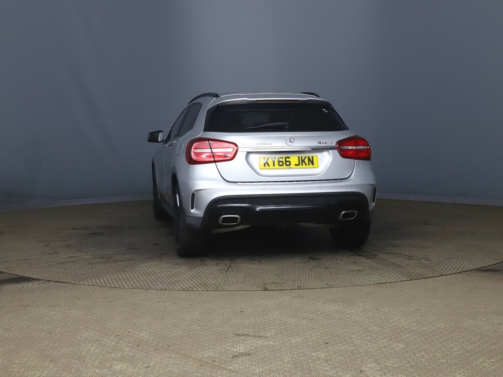 Mercedes-Benz GLA Class Suv 2.1 Gla220d Amg Line Premium Plus 201666 Silver #6