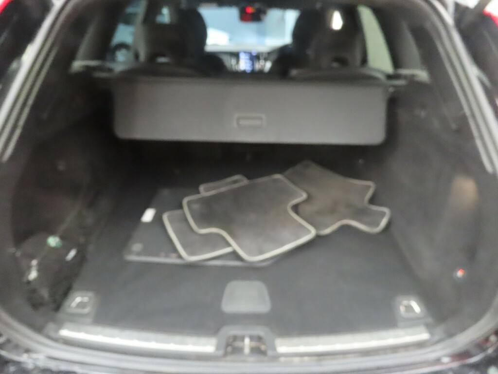 Volvo XC60 B5 Inscription Awd Mhev Black #12