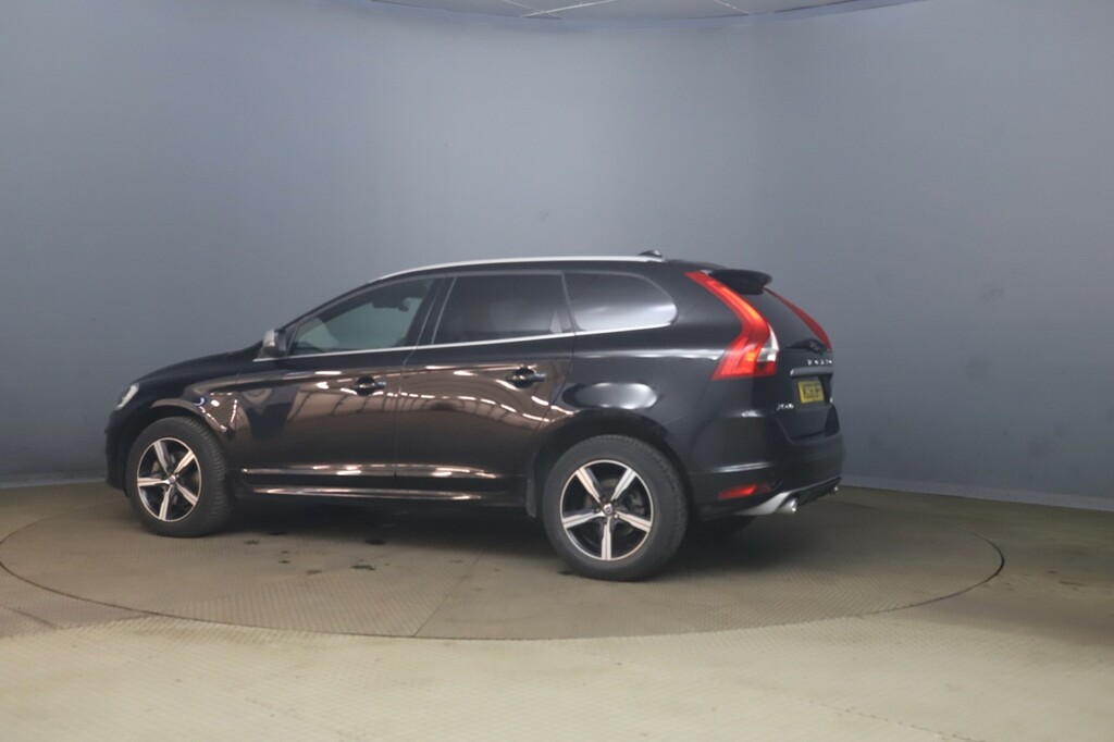 Volvo XC60 2.4 R-design Lux Nav D5 Awd Black #3