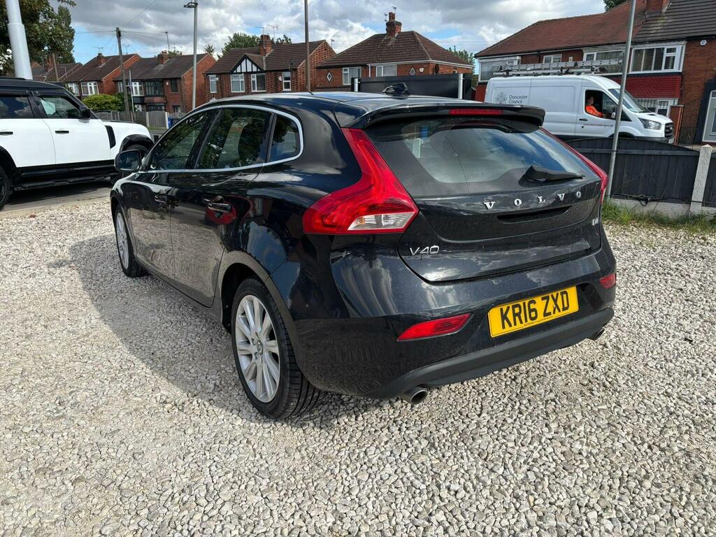 Volvo V40 2.0 D4 Se Lux Nav Euro 6 Ss Black #3