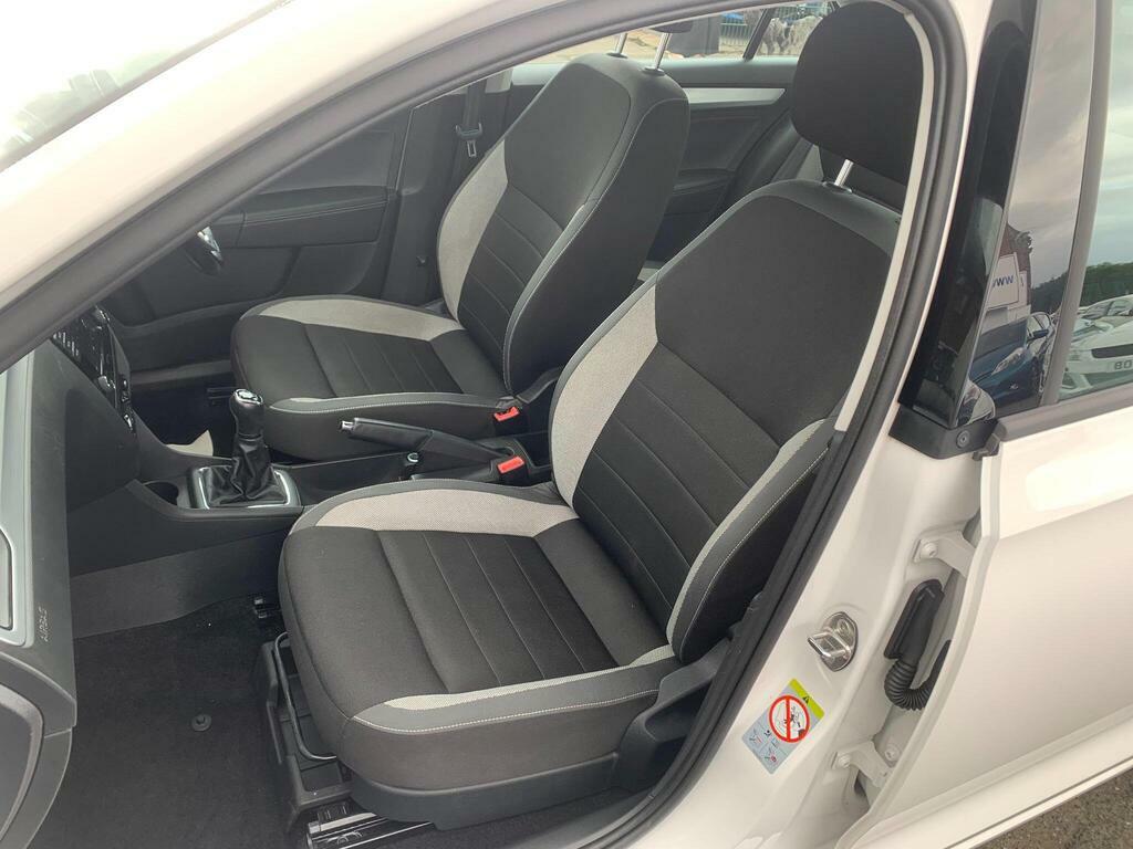 Skoda Rapid 1.6L Se Sport Black #14
