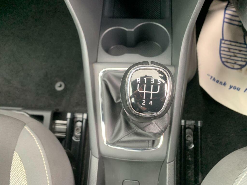Skoda Rapid 1.6L Se Sport Black #23