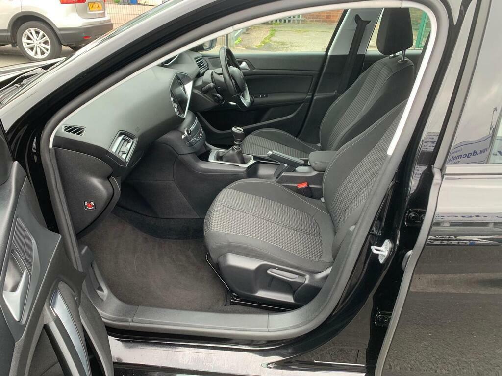 Peugeot 308 Gt Line Red #10
