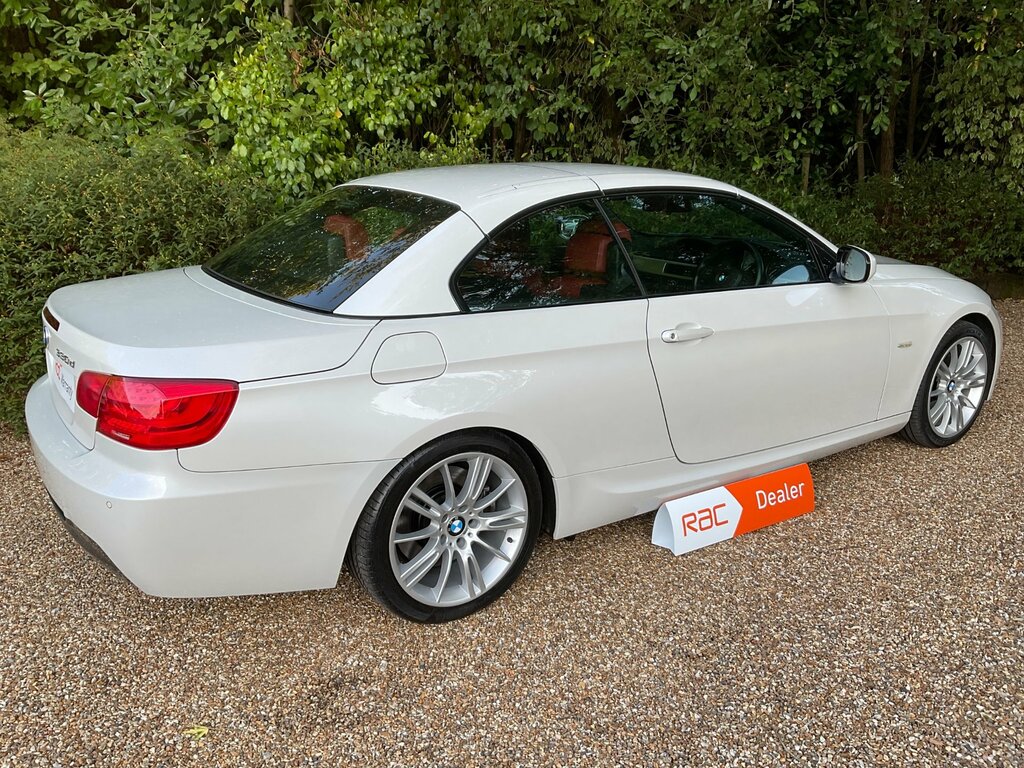 BMW 3 Series 3.0 330D M Sport Convertible Steptronic White #4